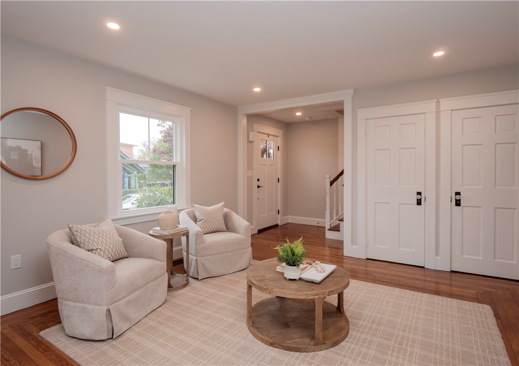 103 Champlin N Place