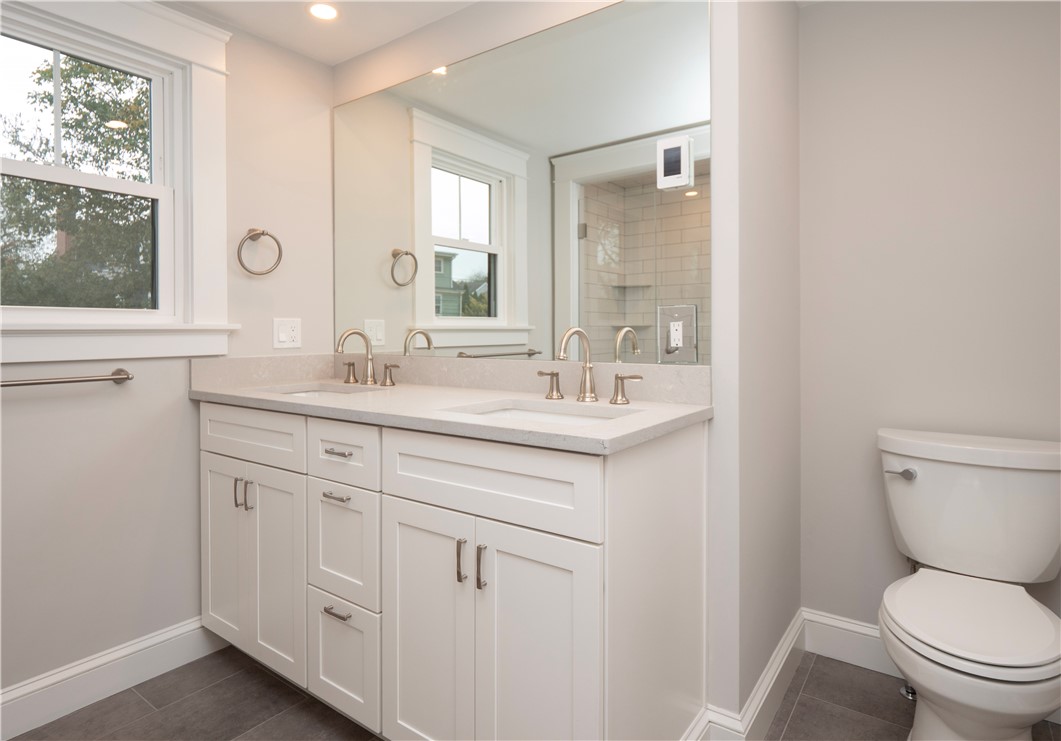 103 Champlin N Place