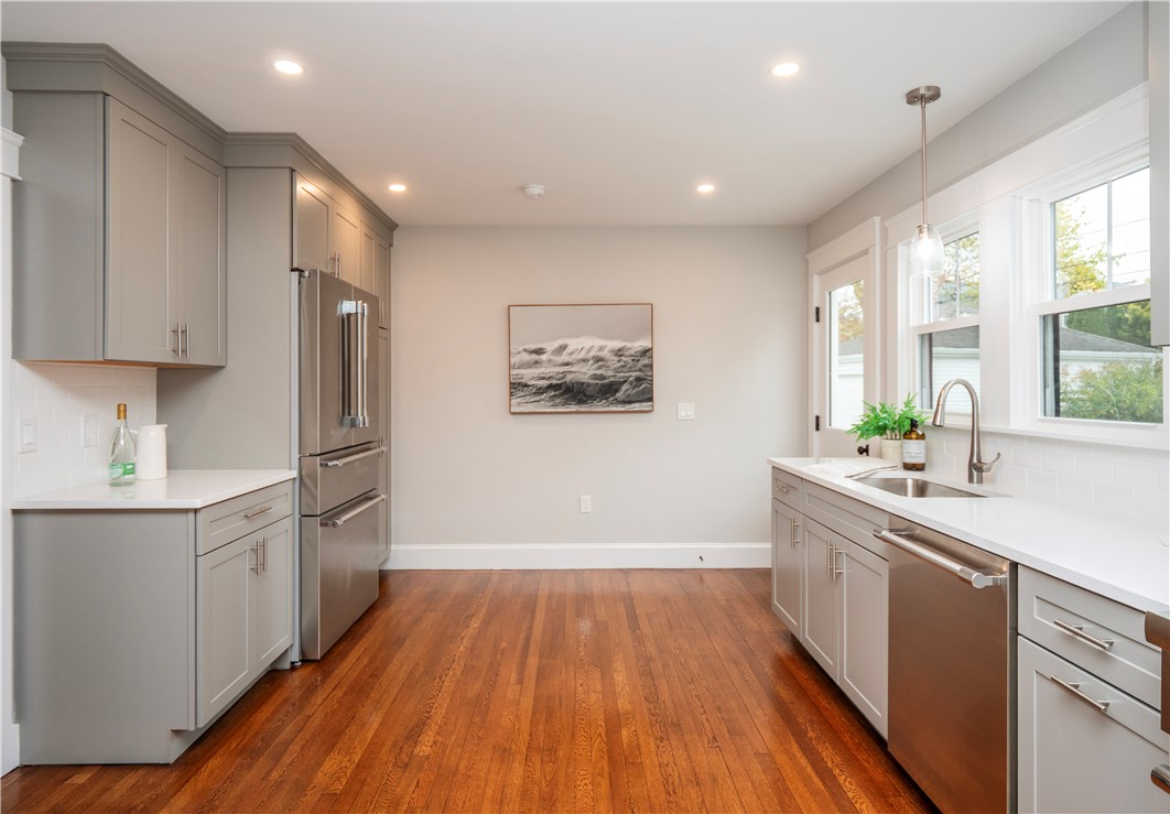 103 Champlin N Place