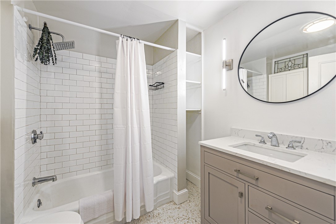 7 Mt. Vernon Street 1