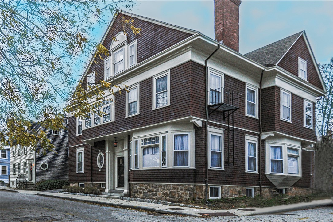 7 Mt. Vernon Street 1