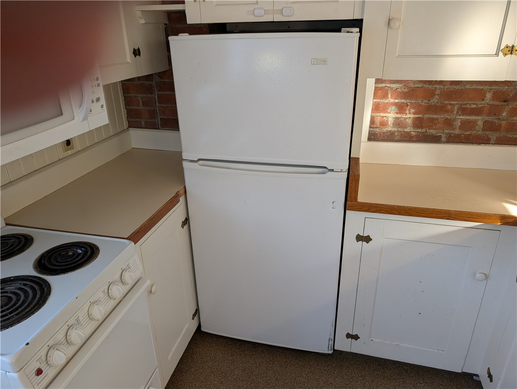 25 WATERWWAY Drive B