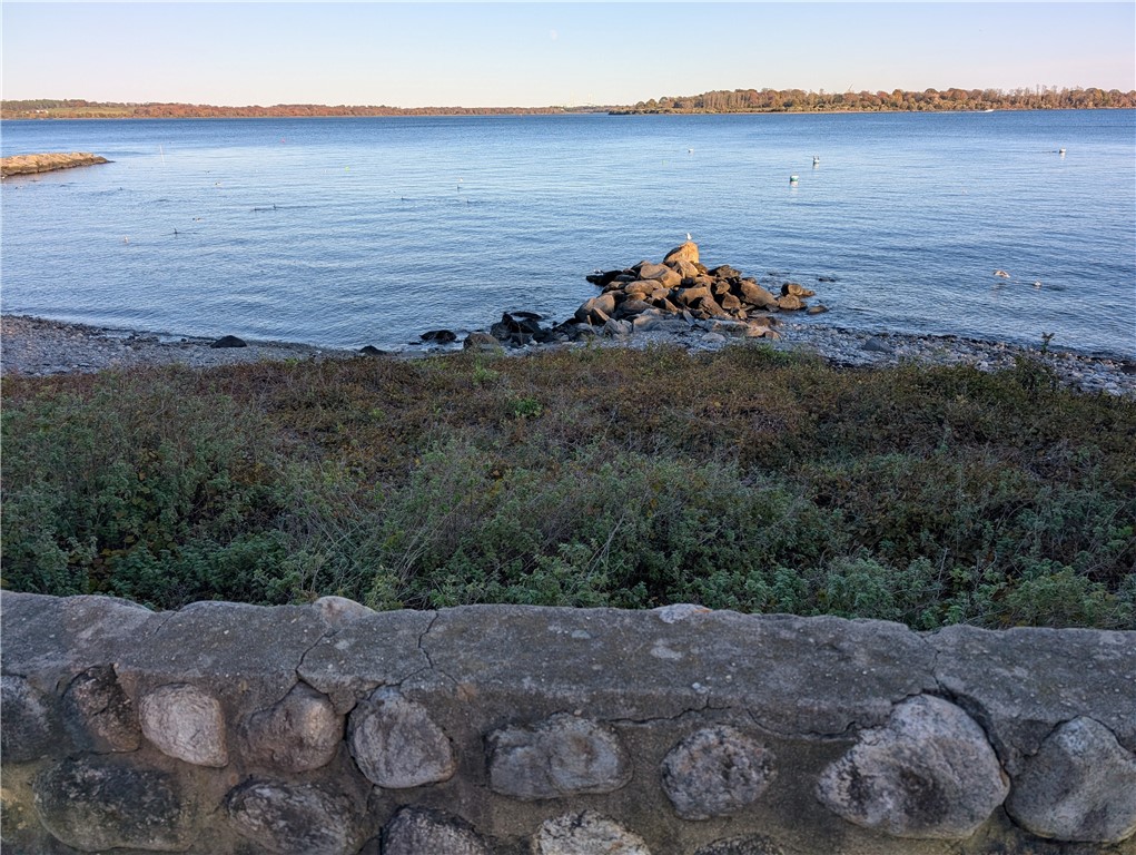 25 WATERWWAY Drive B