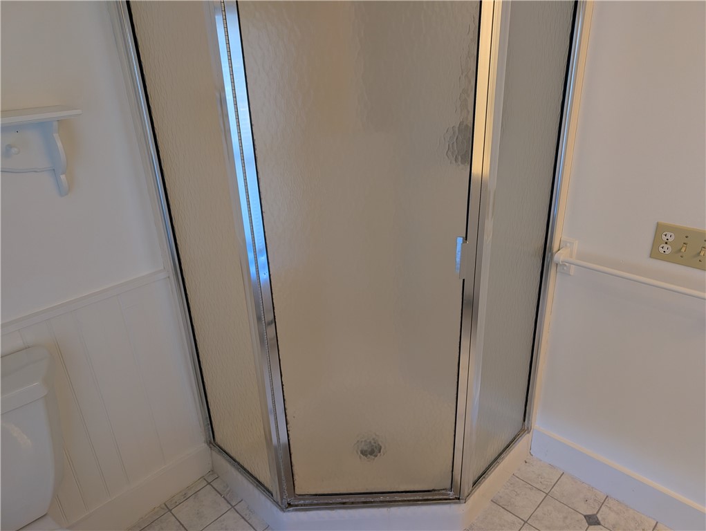 25 WATERWWAY Drive B