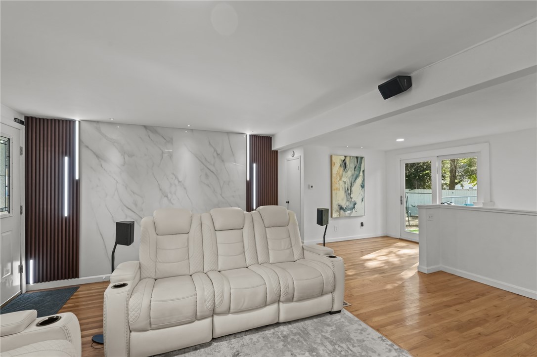 21 Lake Drive