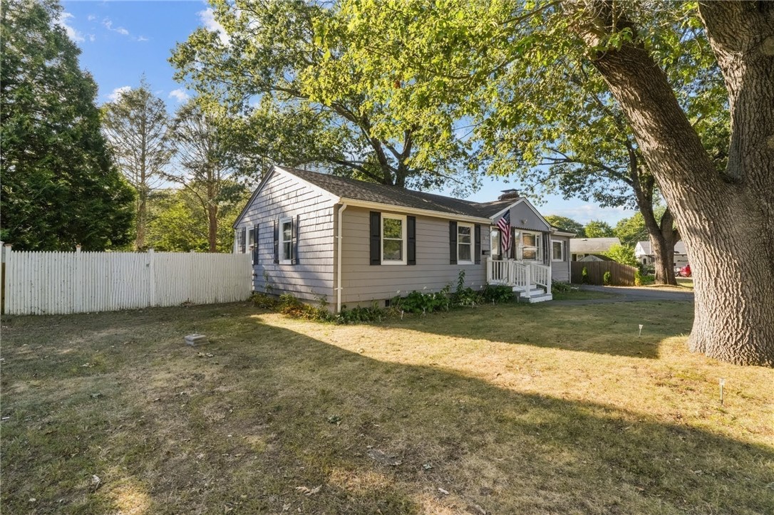 21 Lake Drive