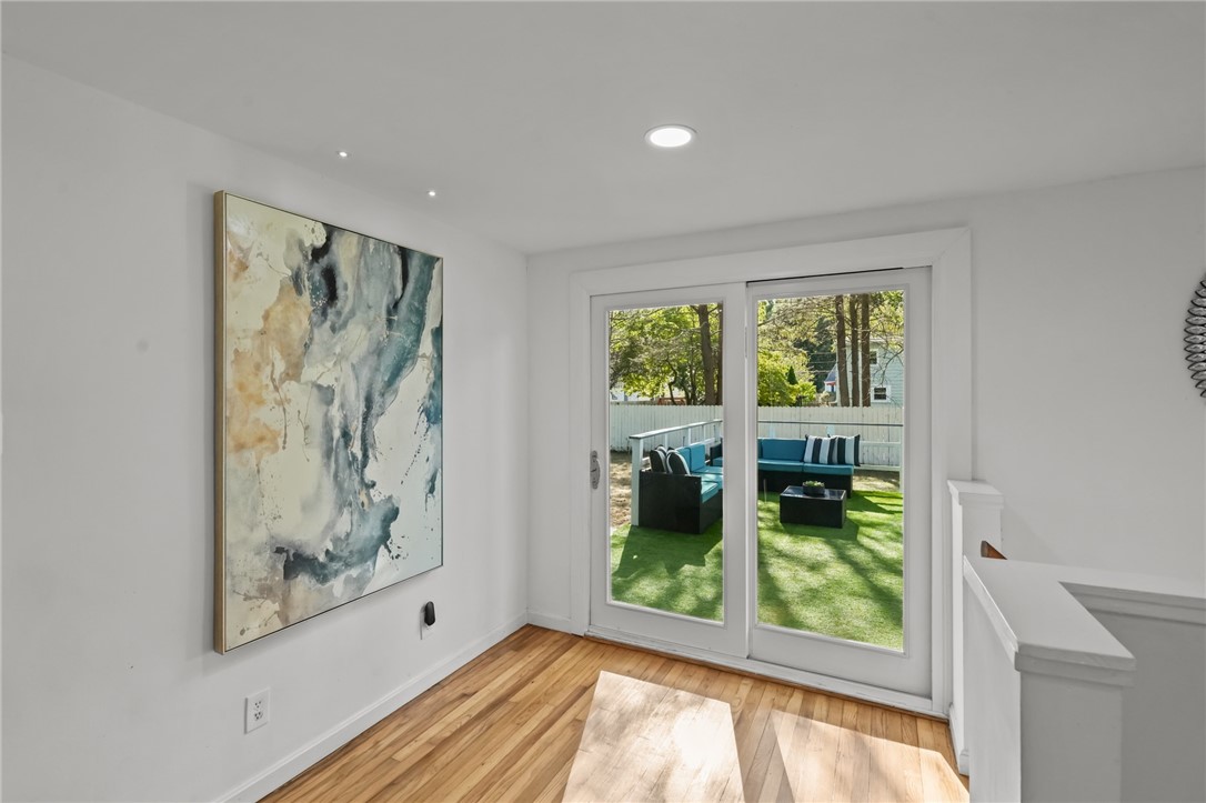 21 Lake Drive