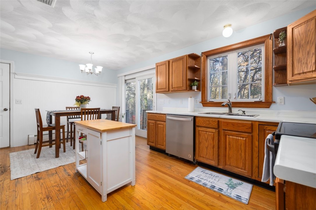 13 Foster Farm Drive