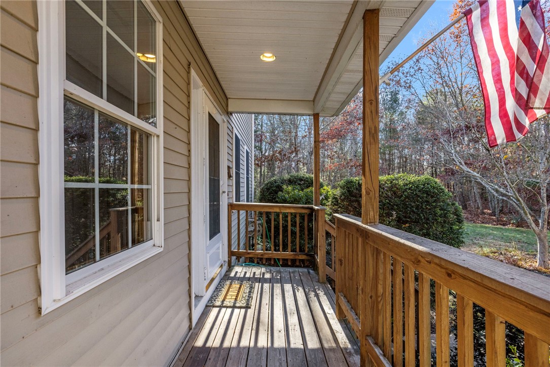 13 Foster Farm Drive