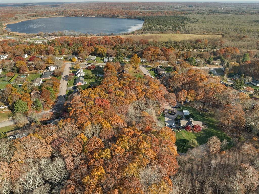 0 Off Iroquois Avenue