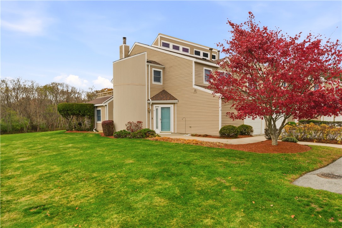 41 Lawton Brook Lane