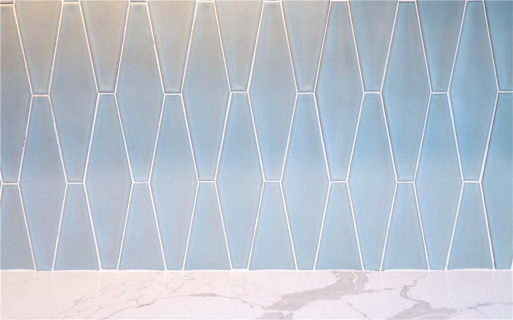 118 Ruggles Avenue 101