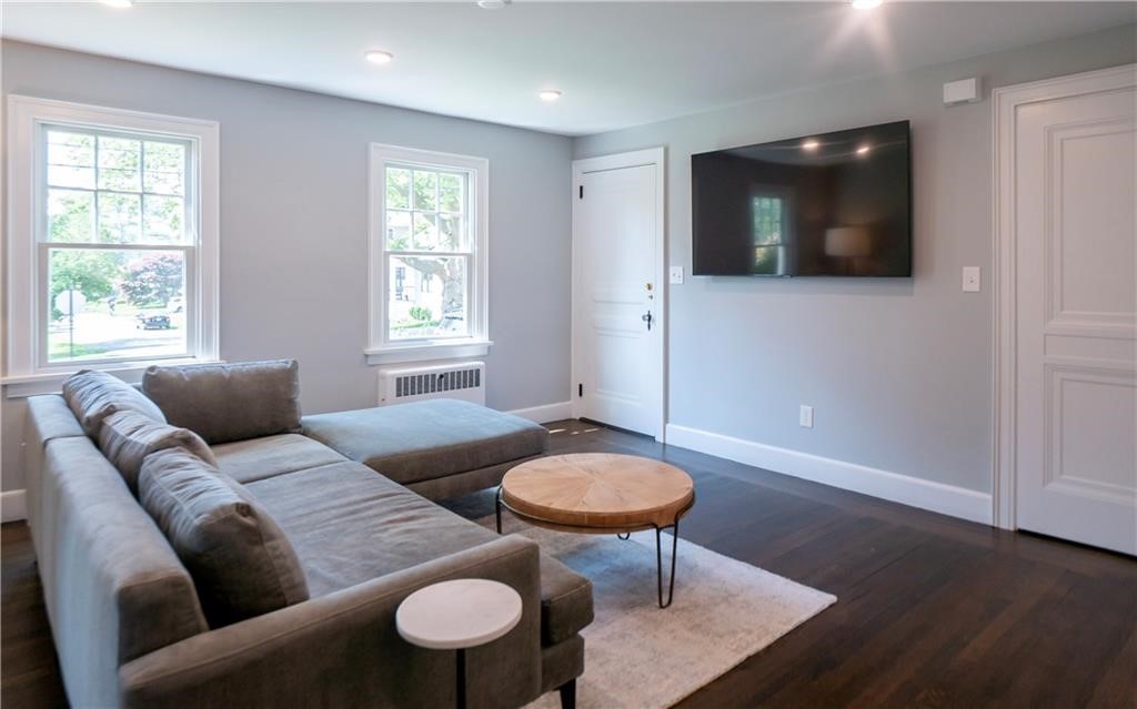 118 Ruggles Avenue 101