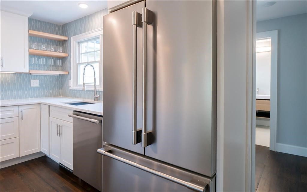 118 Ruggles Avenue 101