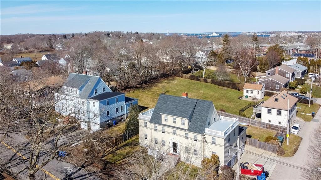 118 Ruggles Avenue 101