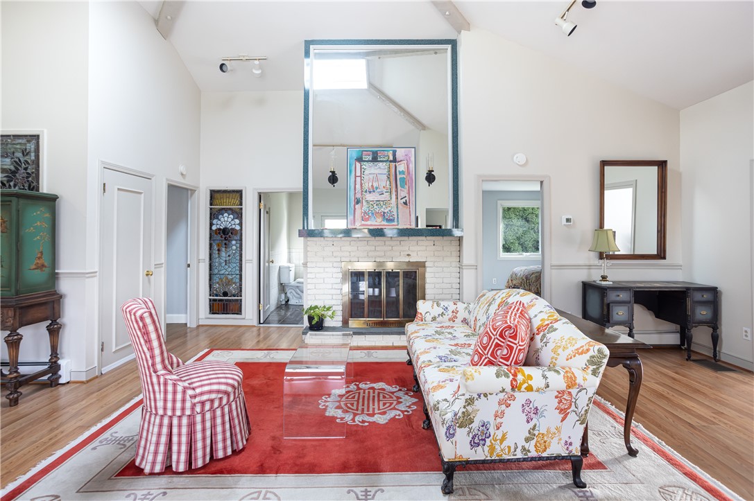 121 Driftwood Drive