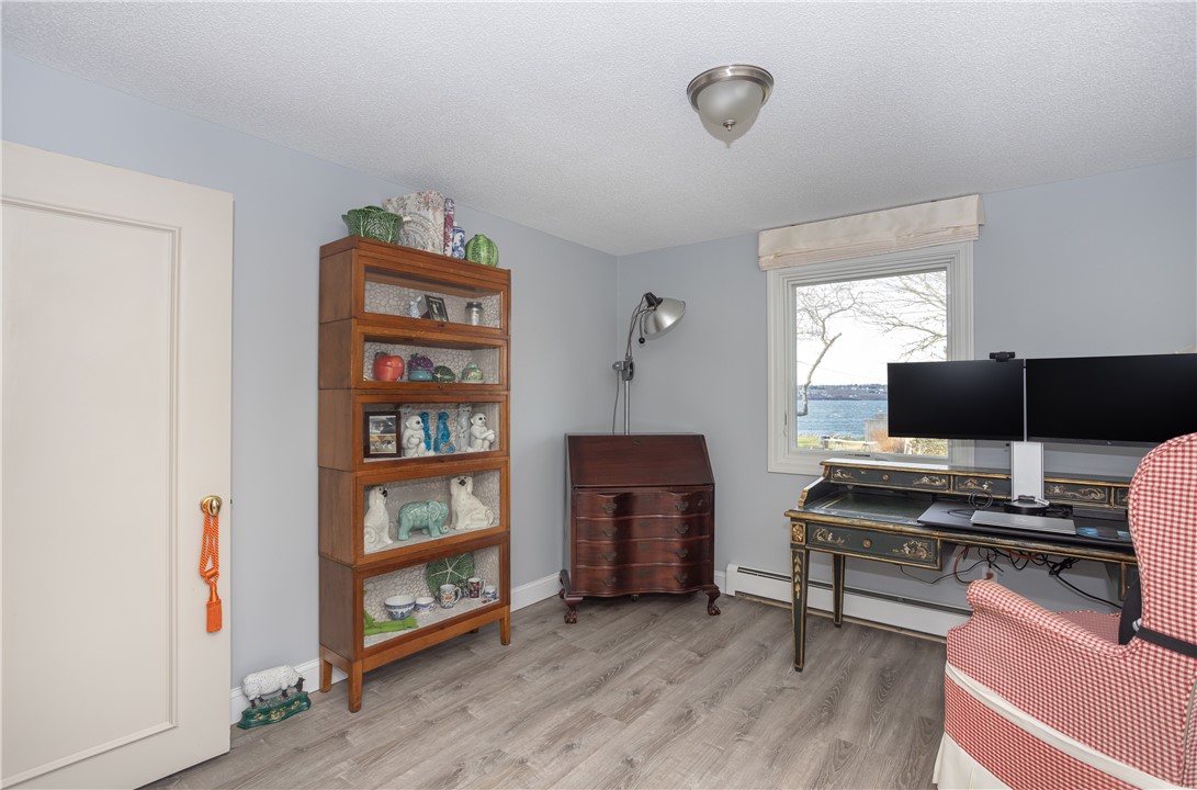121 Driftwood Drive