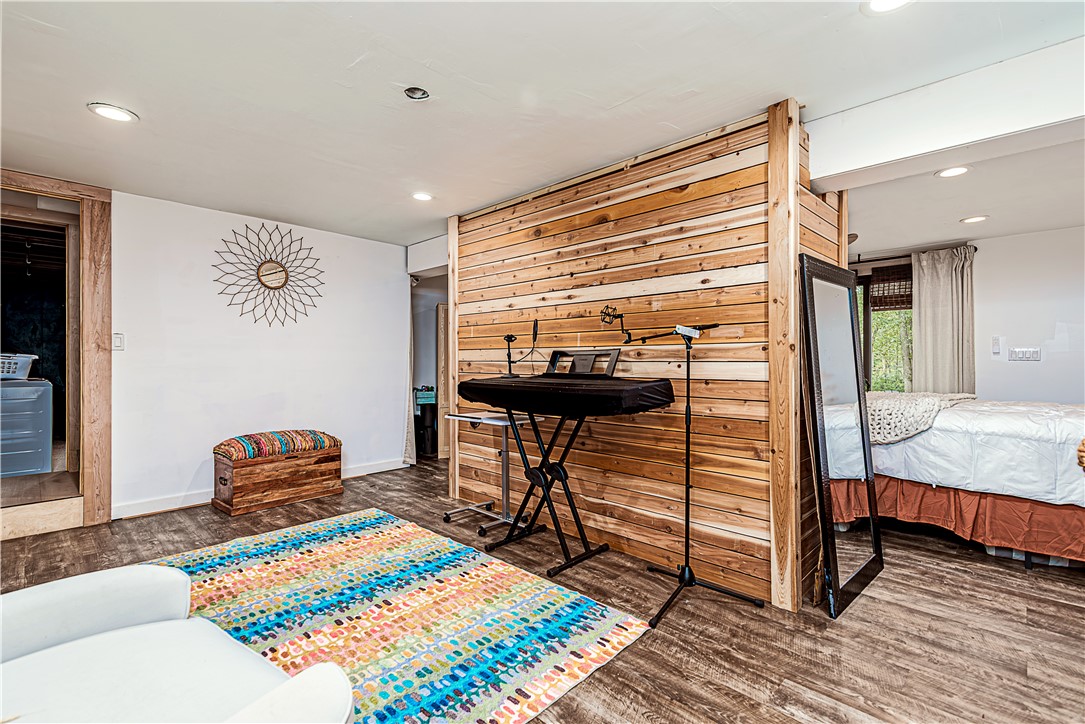 124 Biscuit City Road