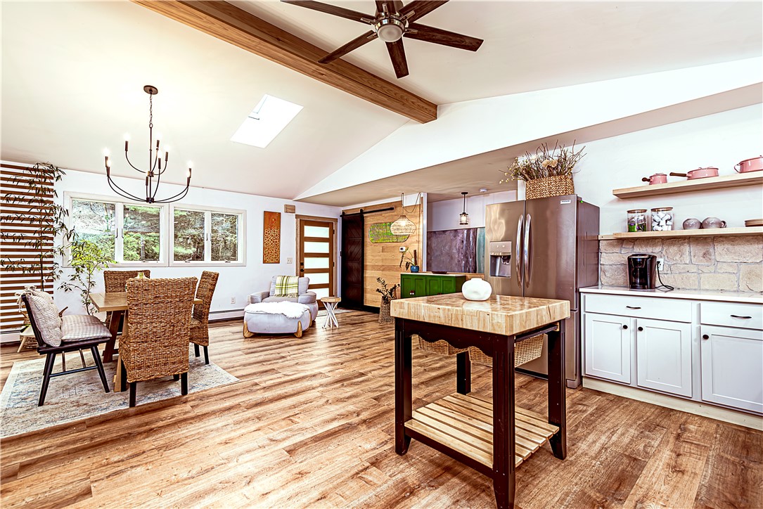 124 Biscuit City Road