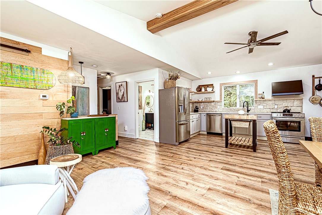 124 Biscuit City Road