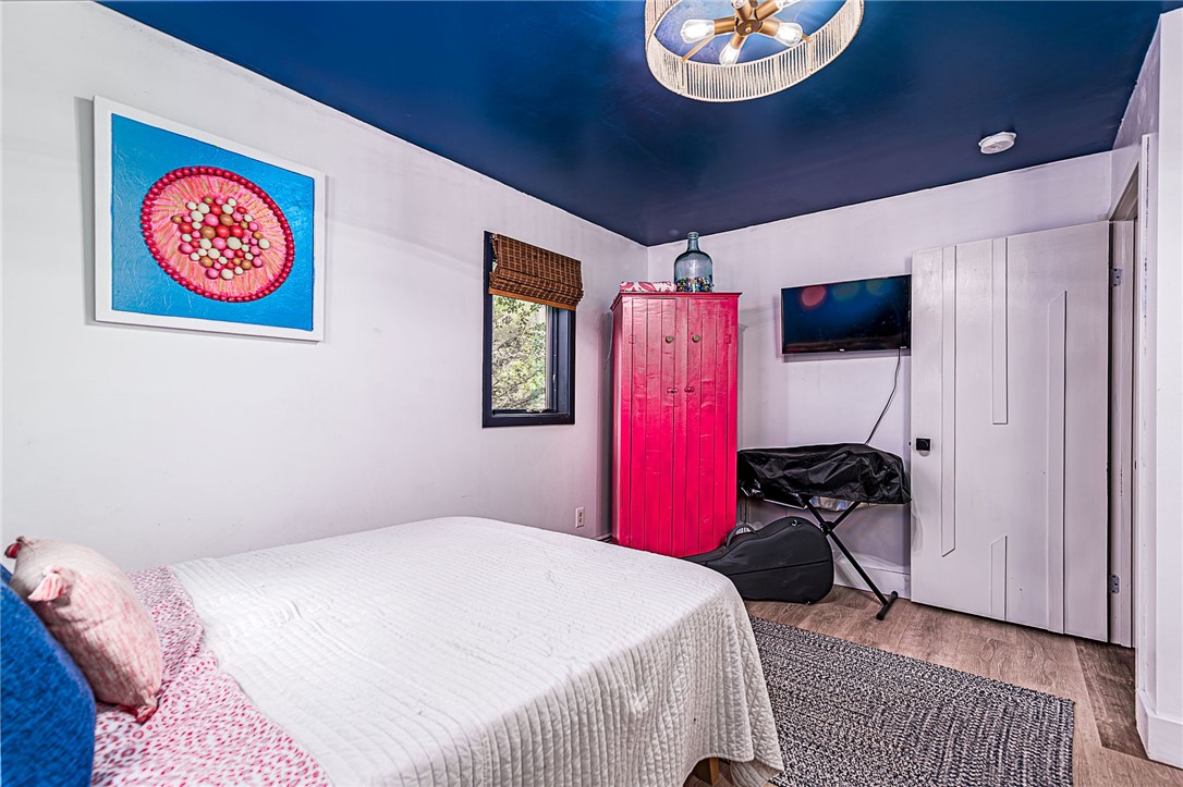 124 Biscuit City Road