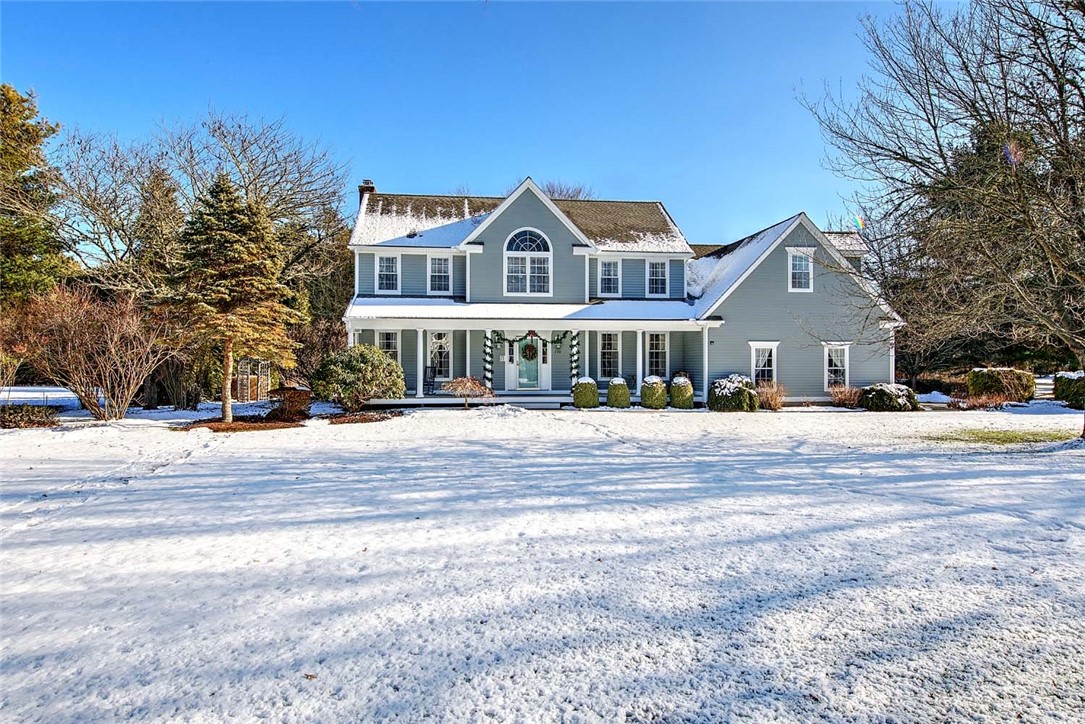 350 KETTLE POND Drive