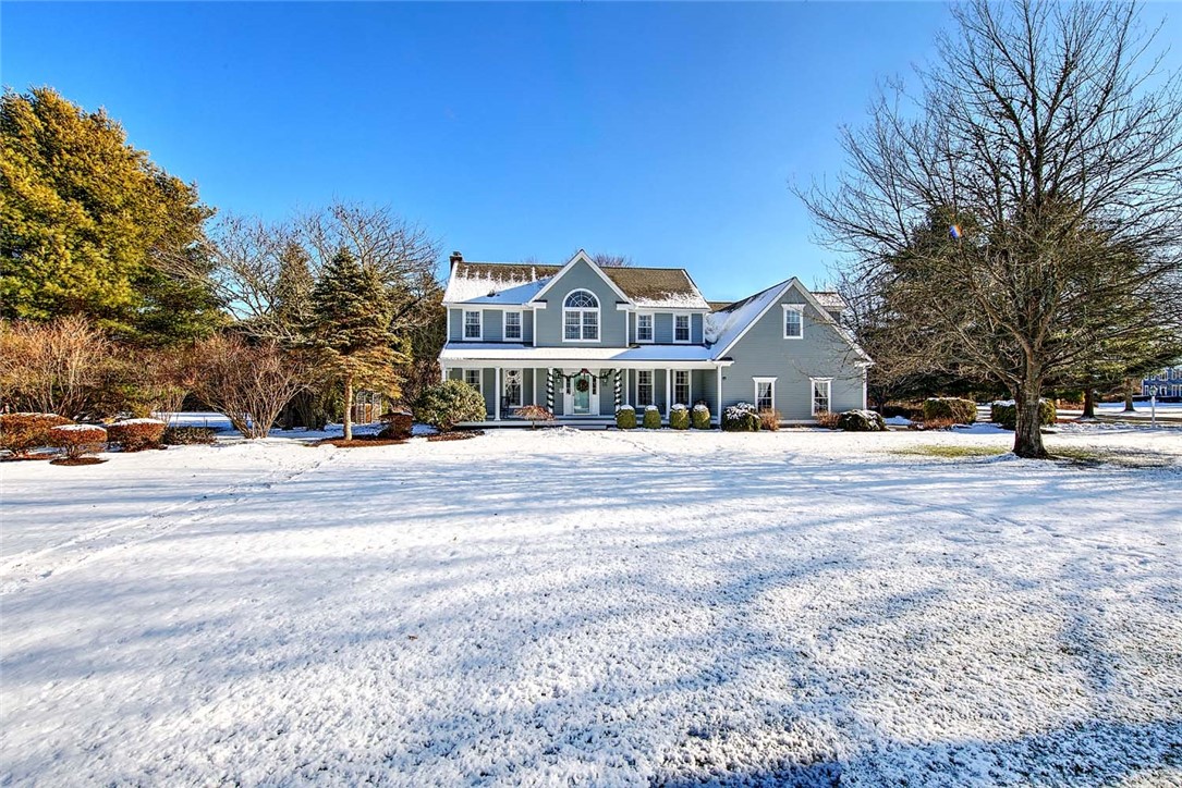 350 KETTLE POND Drive