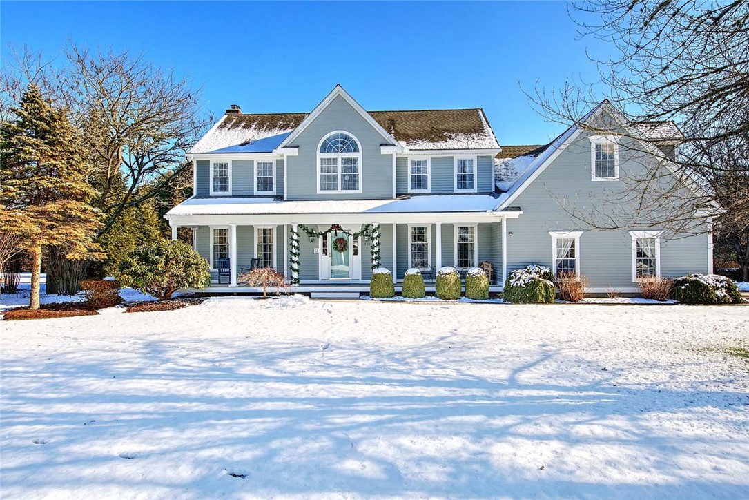 350 KETTLE POND Drive