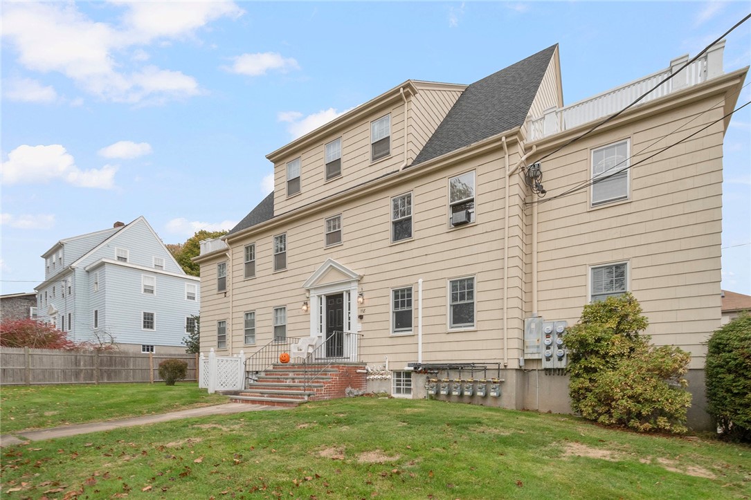 118 Ruggles Avenue 202