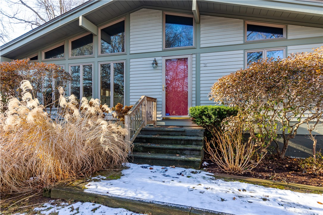 35 Sunset Avenue