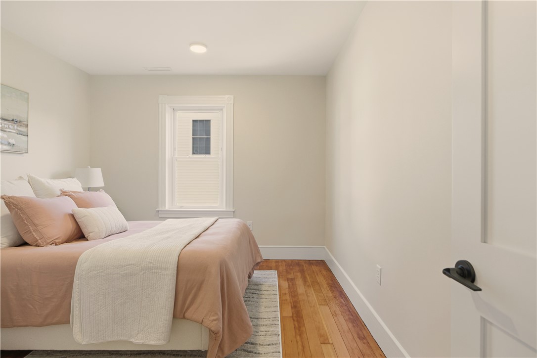 85 Bay View Avenue 2