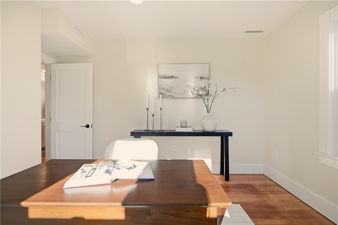 85 Bay View Avenue 2