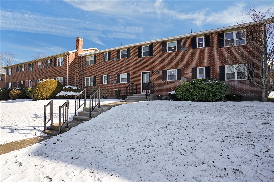 70 Carroll Avenue 310