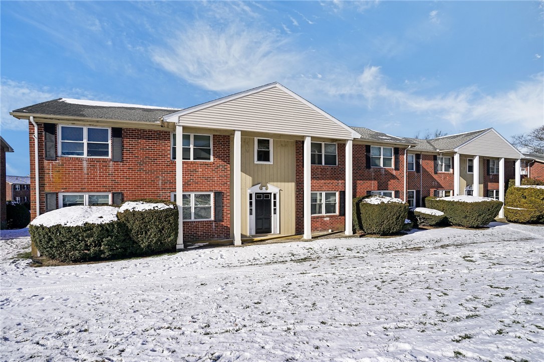 70 Carroll Avenue 310