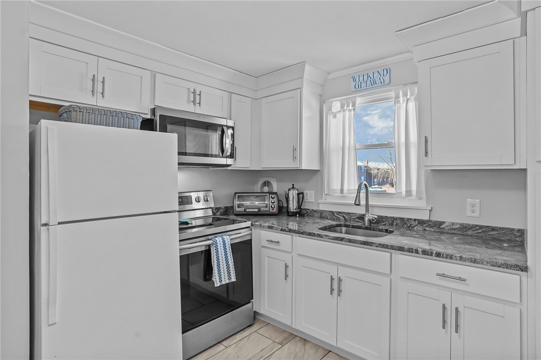 70 Carroll Avenue 310