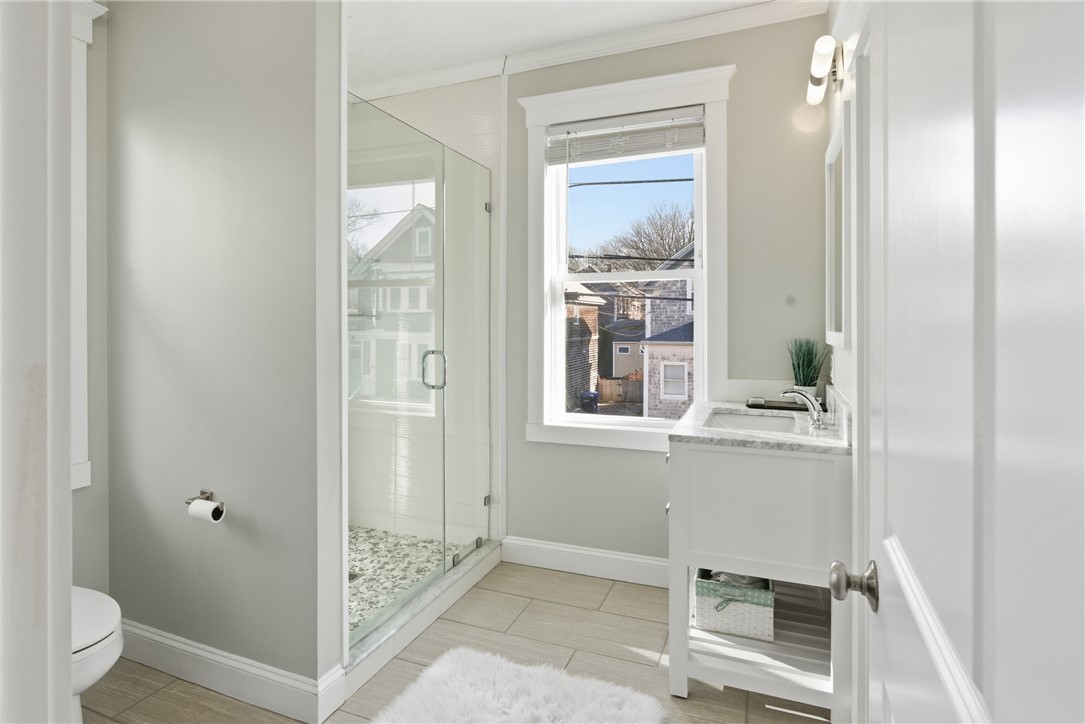 15 Vaughan Avenue