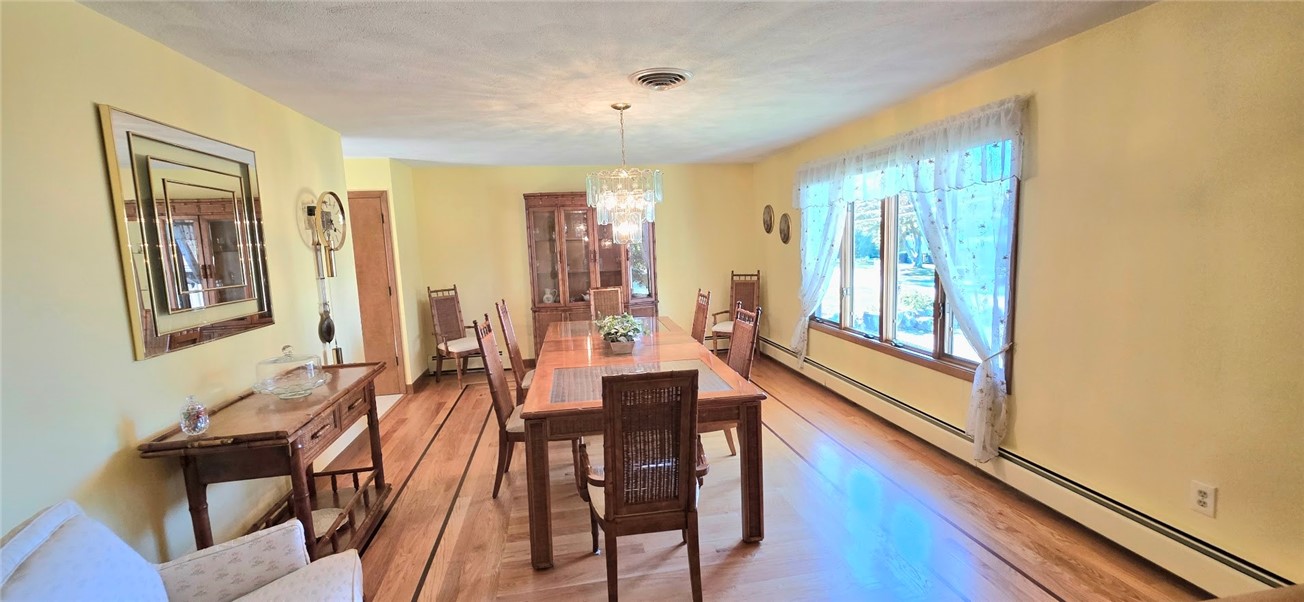 22 GROVE AVENUE Avenue