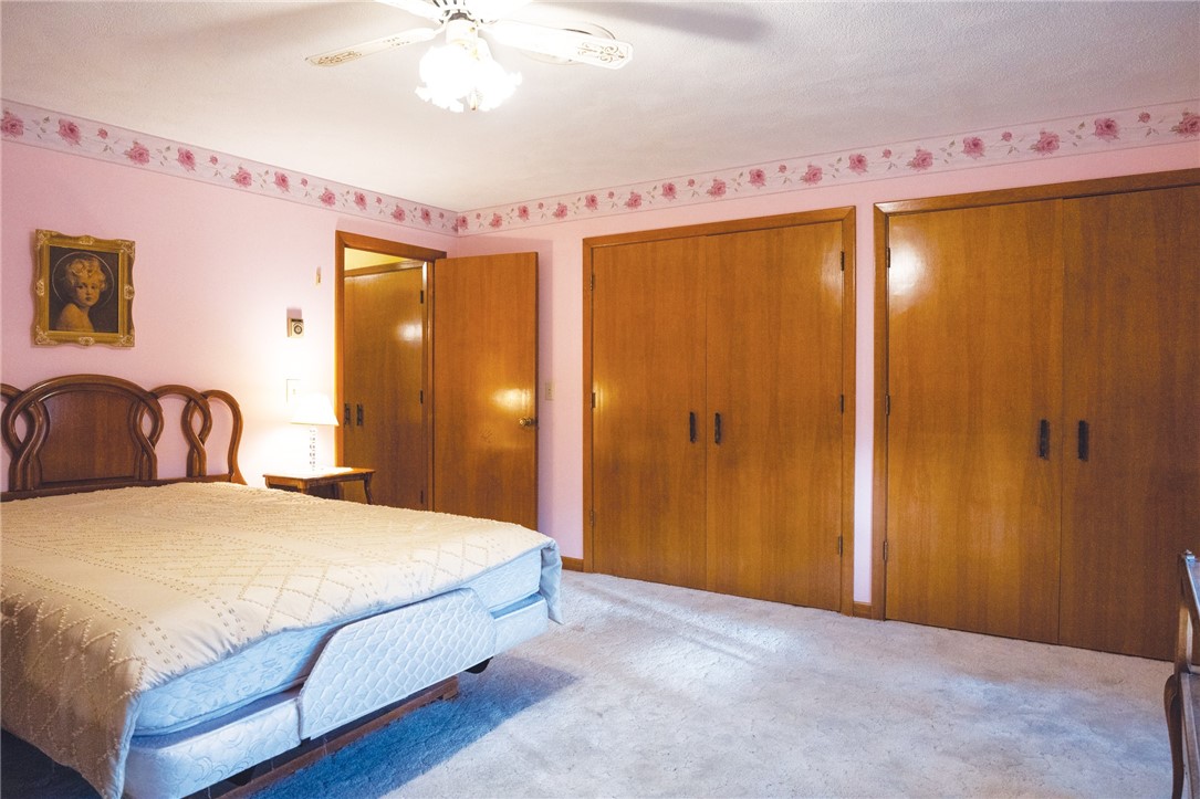 22 GROVE AVENUE Avenue