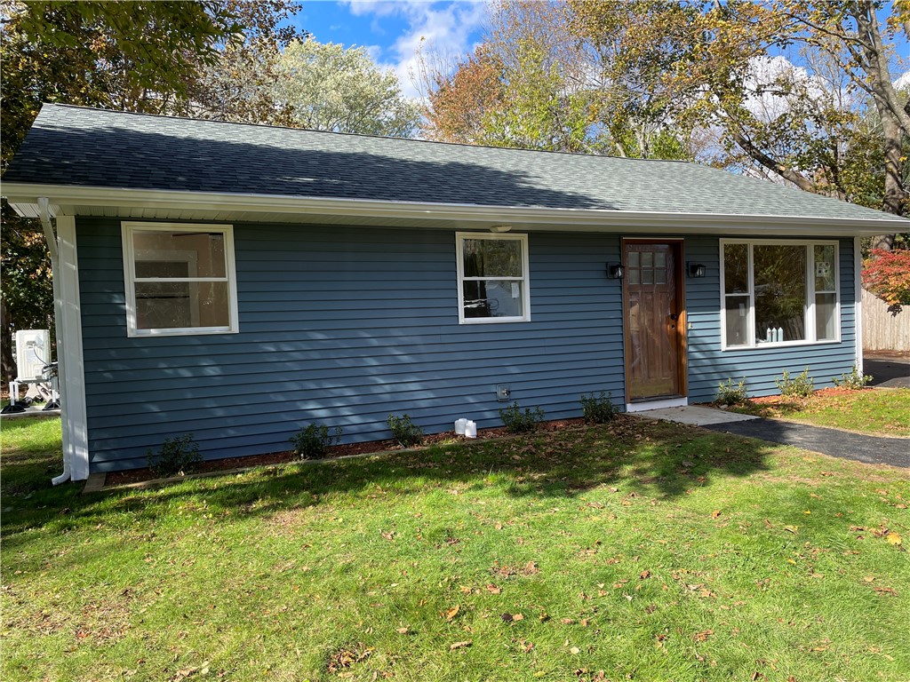 14 Douglas Circle
