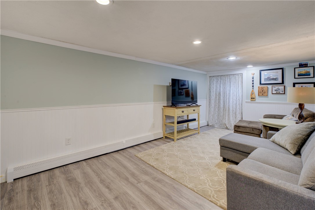 43 Viking Drive
