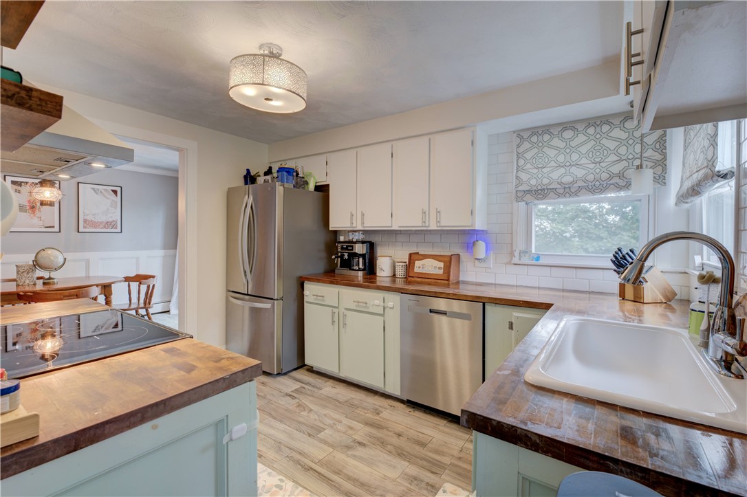 43 Viking Drive