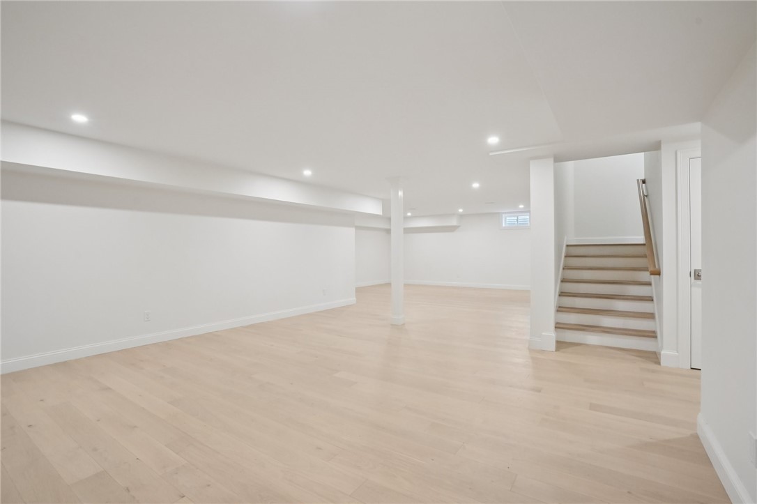 4 Lookout Lane