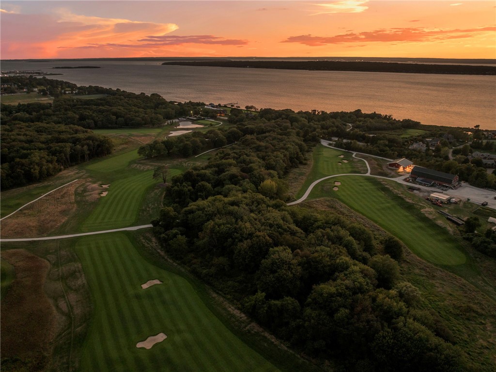 4 Lookout Lane
