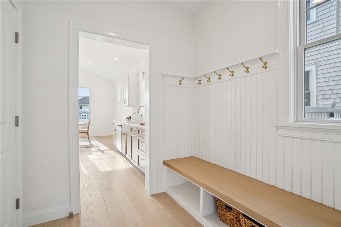 4 Lookout Lane