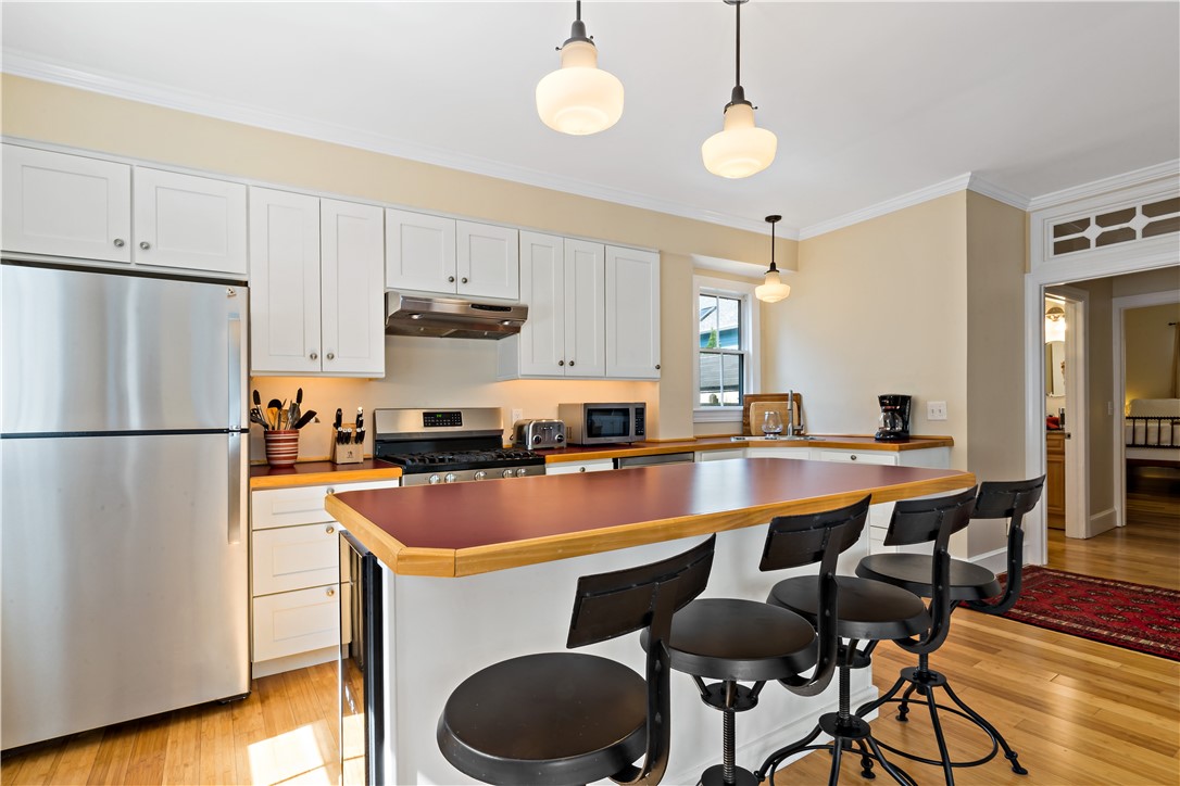 6 Gladding Court 1