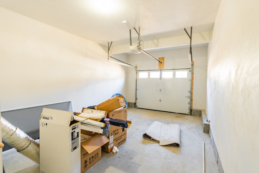 100 Brentwood Avenue