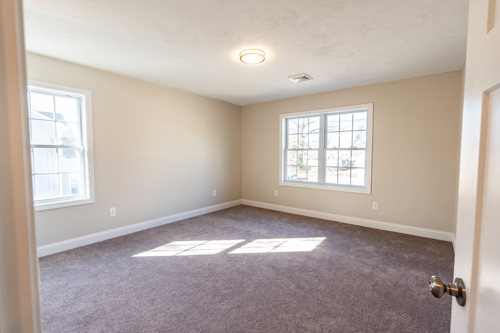 100 Brentwood Avenue