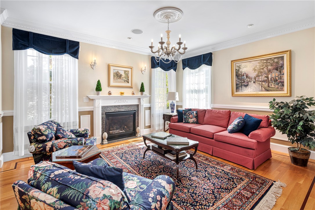 3070 Diamond Hill Road