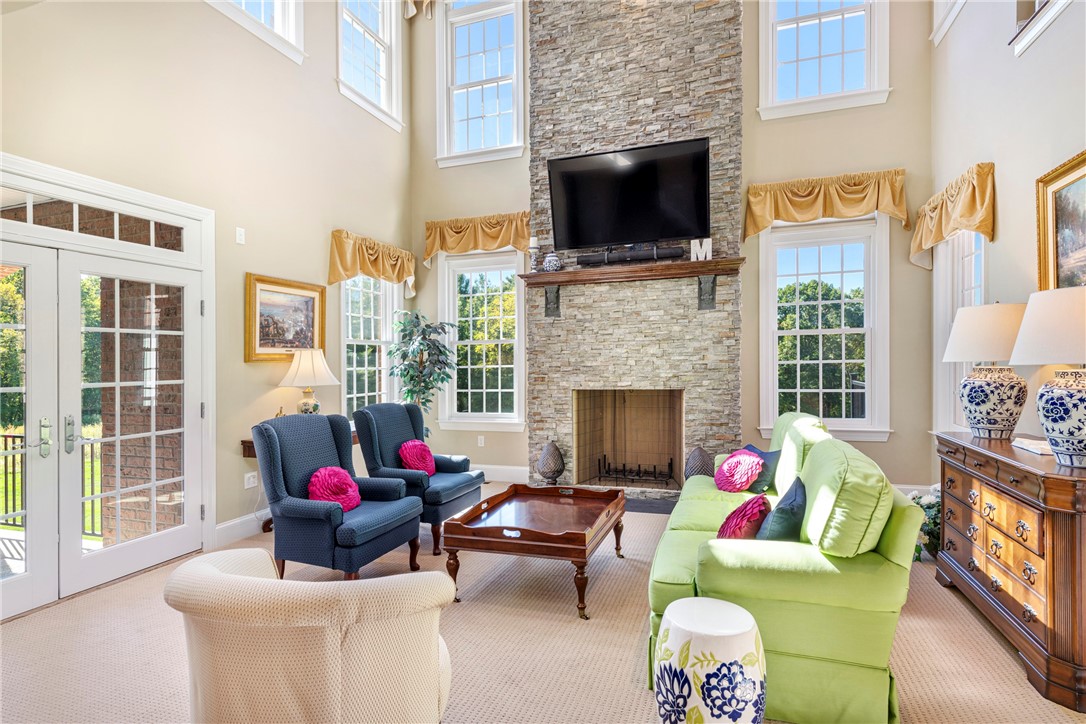 3070 Diamond Hill Road