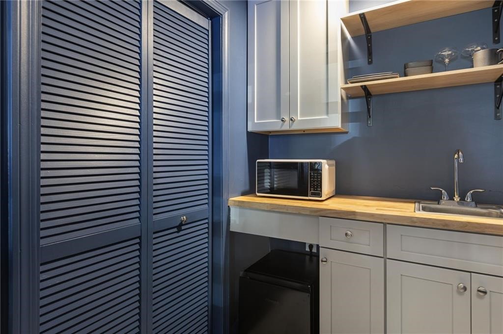 38 Dr. Marcus Wheatland Boulevard 5